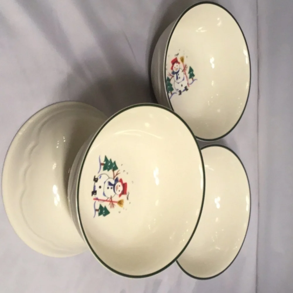 𝅺pfaltzgraff‎ SNOW VILLAGE 4 CEREAL BOWL